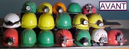 Casques avant réparation (18k)